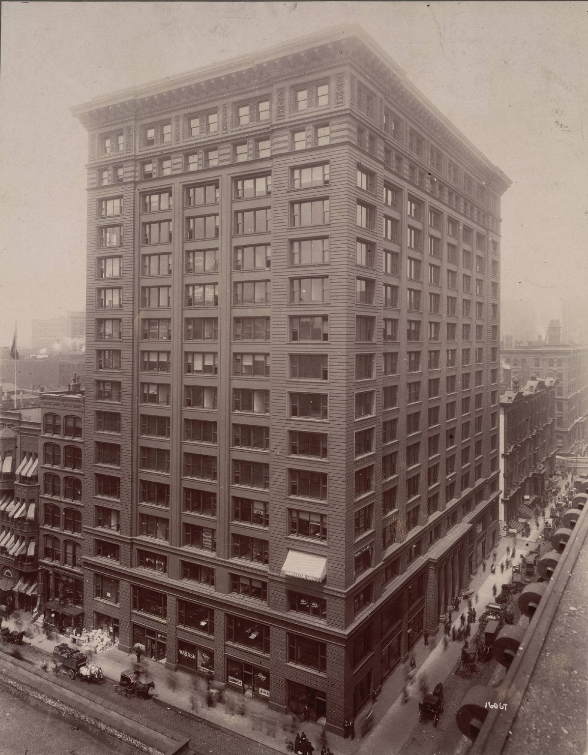 The Marquette Building in an 1890s photograph
