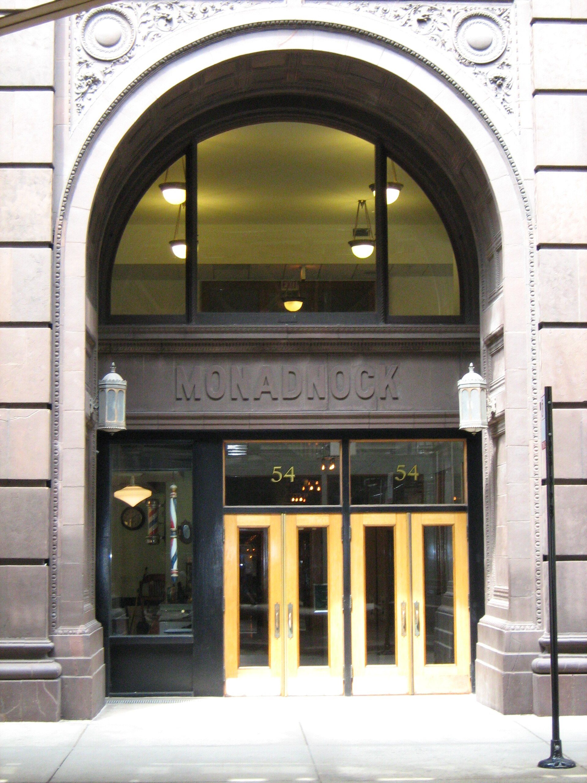 The south entrance on West Jackson Boulevard